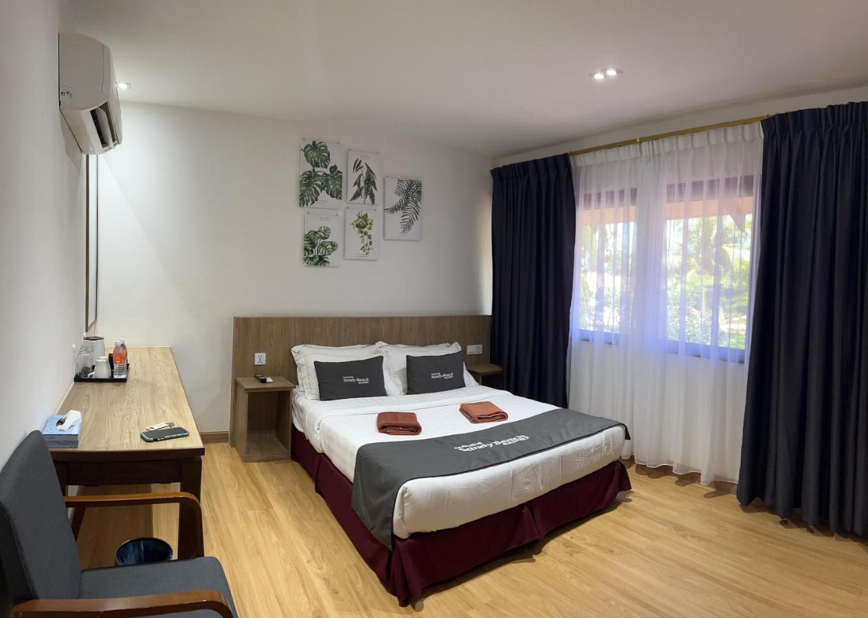 Pangkor Sandy Beach Resort Kampong Pasir Bogak Zewnętrze zdjęcie
